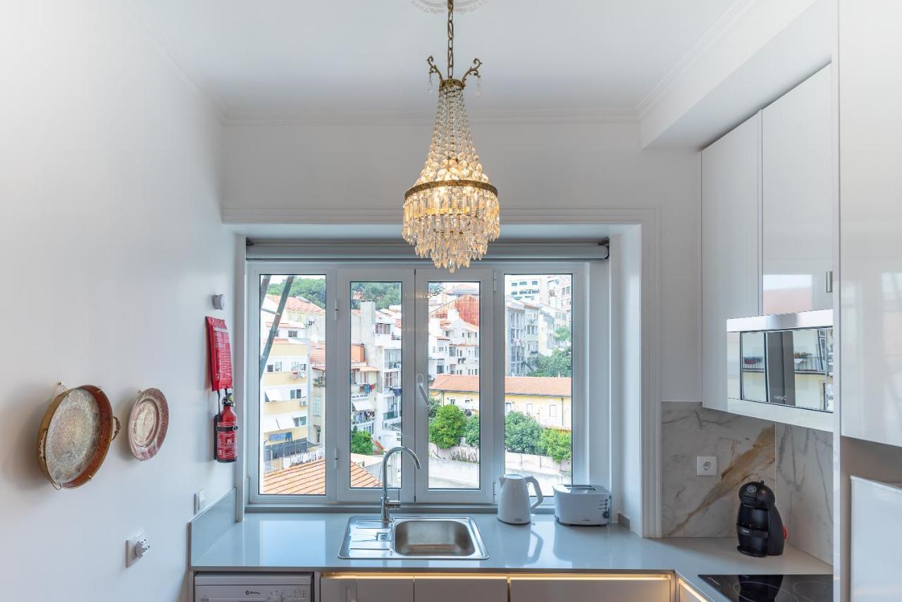 Style And Comfort In Downtown Lissabon Exterior foto