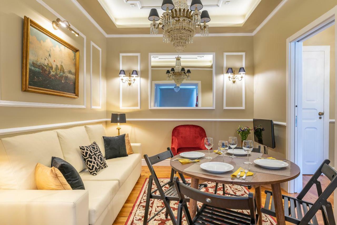 Style And Comfort In Downtown Lissabon Exterior foto